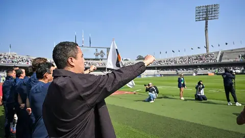 Efraín Juárez con el himno de Pumas l IMAGO7