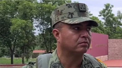 Cámaras de seguridad captaron parte del operativo en el que se observa la persecución de los presuntos agresores./@blogdelosguachs