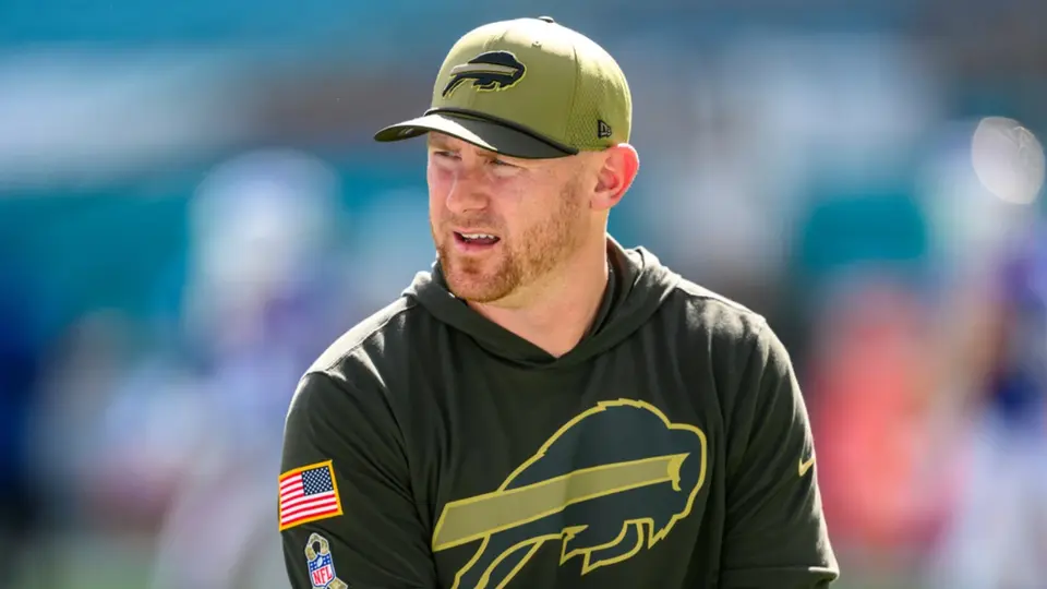 Los Buffalo Bills ascienden al coordinador ofensivo Joe Brady como entrenador en jefe