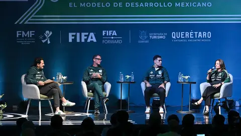 Rafa Márquez y Andrea Rodebaugh hablaron en el congreso | FMF