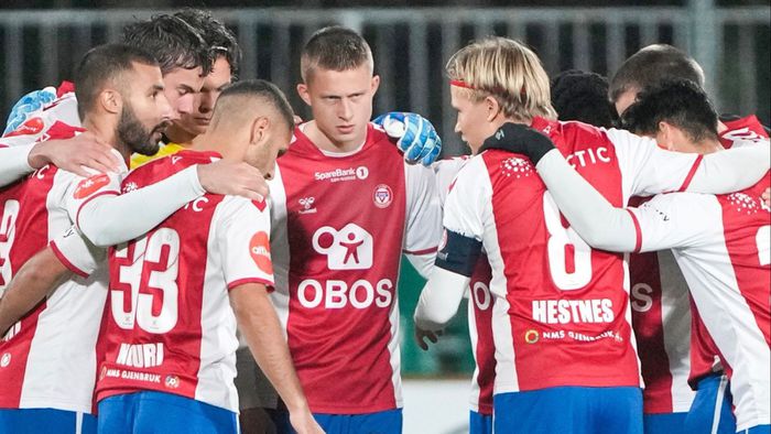 Jugadores del KFUM Oslo durante un partido | X: @KFUMOslo