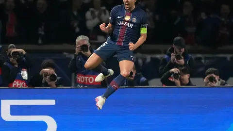 Marquinhos festeja uno de los goles del PSG vs Mónaco en la Champions League | AP