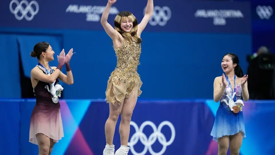 Alysa Liu tras conseguir el oro | AP