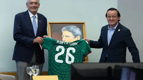 Mikel Arriola durante el homenaje a Alberto de la Torre | FMF