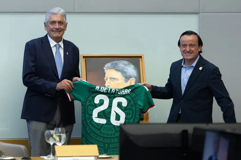Mikel Arriola durante el homenaje a Alberto de la Torre | FMF
