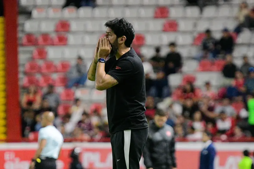 Loco Abreu dirige a Xolos ante Necaxa l IMAGO7