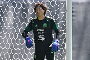 ¿Ochoa regresa a jugar? Javier Aguirre destaca 10 cambios para enfrentar a Bélgica