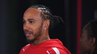 Lewis Hamilton defiende la nueva F1 y responde a las críticas de Max Verstappen