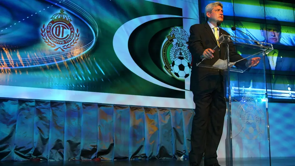 Alberto de la Torre como presidente de la FMF en 2003 | MEXSPORT