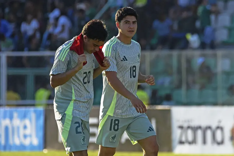 Obed Vargas (derecha) e Iker Fimbres (izquierda) en el Mundial Sub20 de 2025 l MEXSPORT