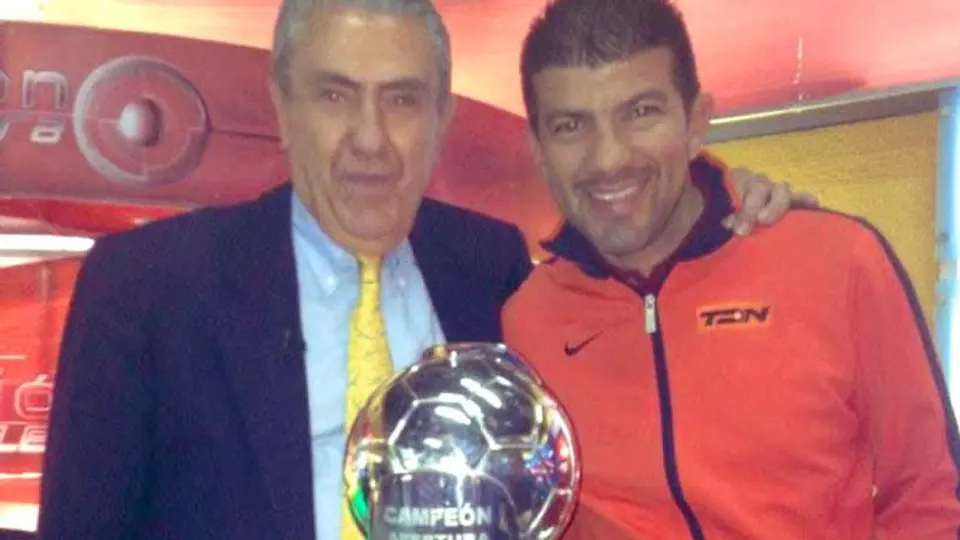 Axel Solís con el Ingeniero, Alejandro Rodríguez | x:@axelsolisrmz
