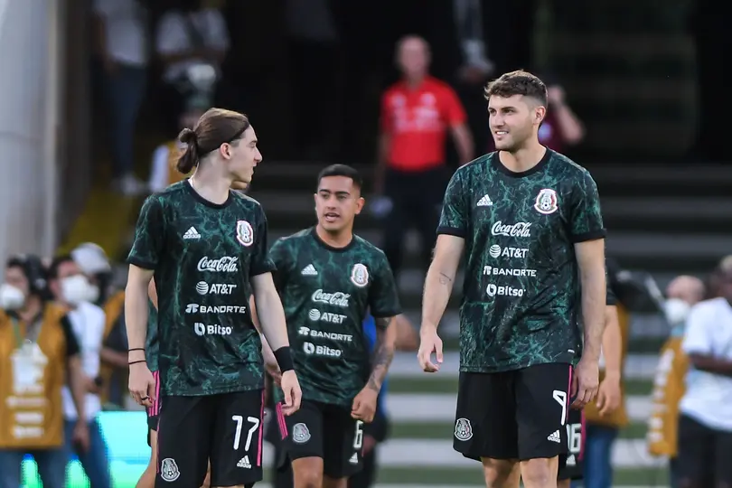 Marcelo Flores y Santiago Giménez con la Selección Mexicana | MEXSPORT
