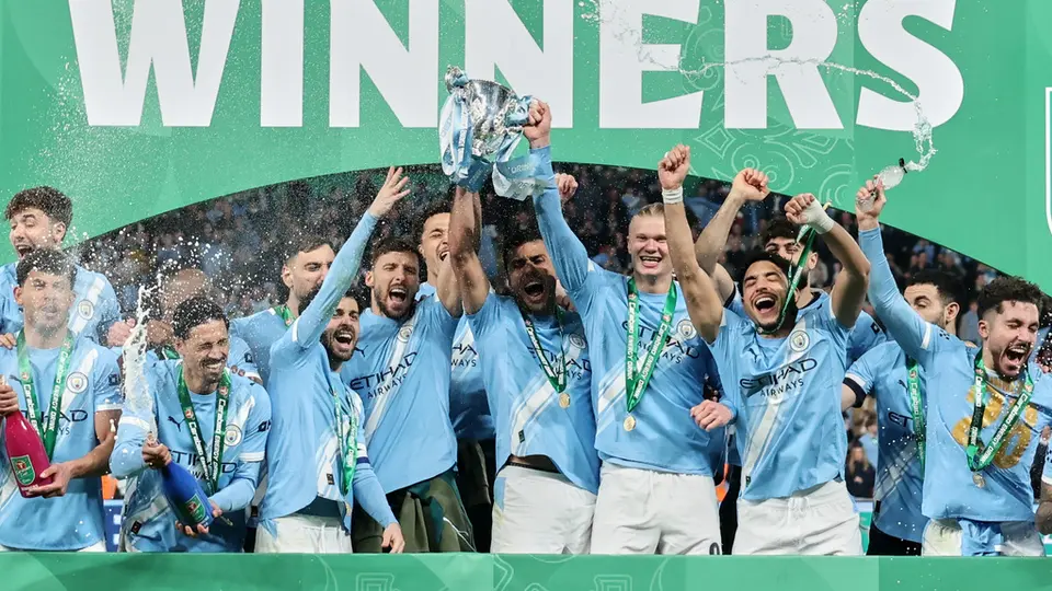 Rodri celebrando con Manchester City l AP