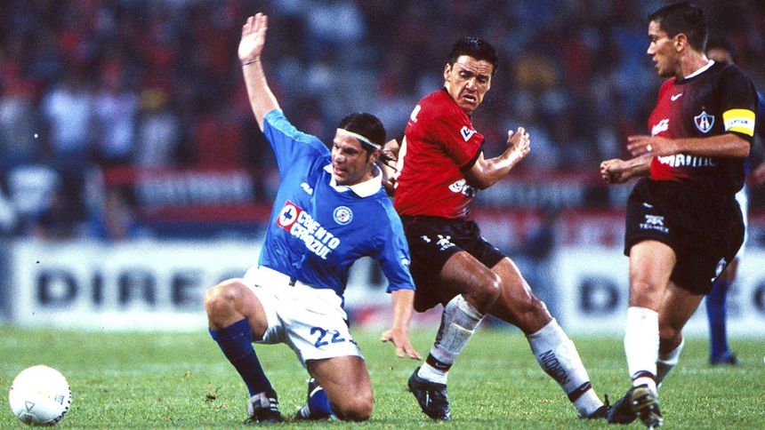Cruz Azul y Atlas en el Invierno 2000 | MEXSPORT