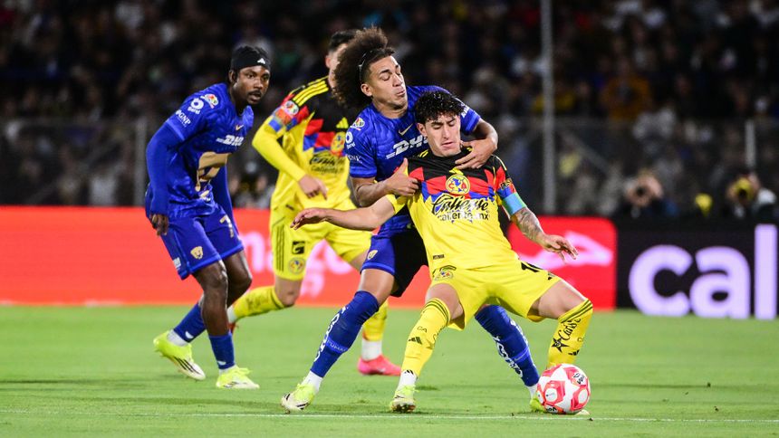 Jugadores de América contra Pumas en el Clausura 2026 de la Liga Mx | IMAGO 7