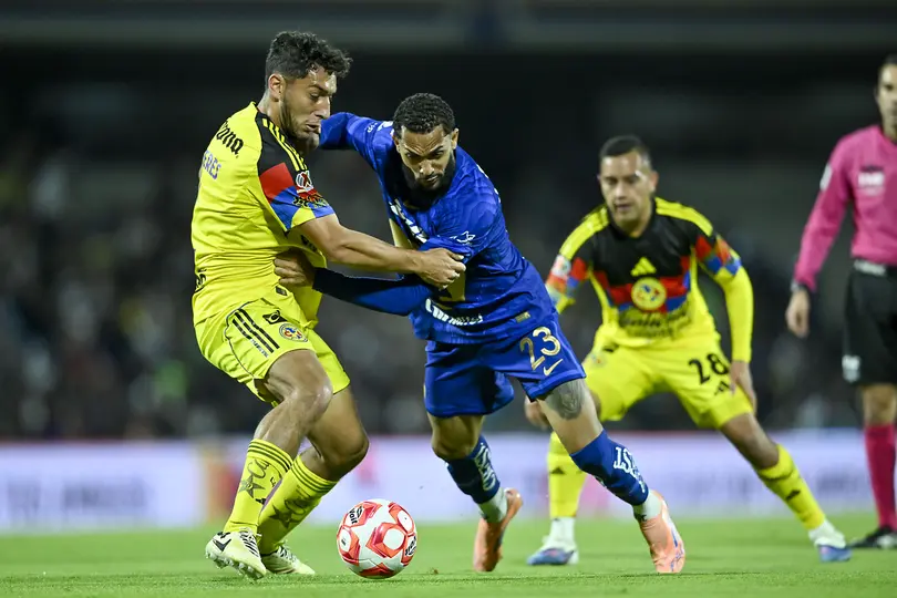 Jugadores de América contra Pumas en el Clausura 2026 de la Liga Mx | IMAGO 7