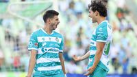 Santos Laguna propina goleada a un desangelado Monterrey