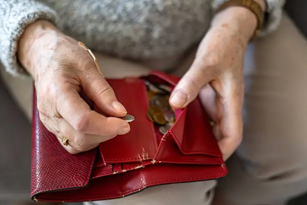 El retiro anticipado depende del ahorro acumulado en la Afore y de cumplir con la llamada regla del 30%./ Pixabay