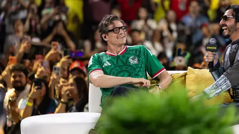 El actor de The Mandalorian & Grogu no pudo contener las lágrimas ante la ovación del público./ IG: Epic Zone Mx