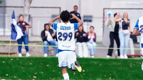 Santiago Pérez celebra un gol | IMAGO7