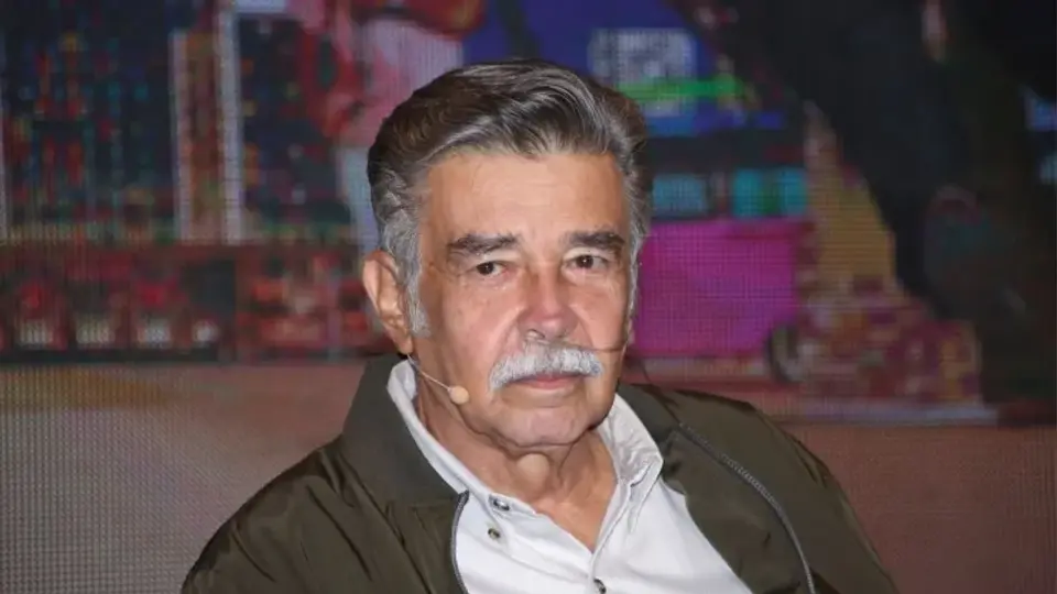 El comediante agradeció las muestras de cariño recibidas luego de que se difundiera información falsa sobre su muerte./ X