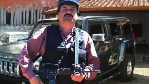 El narcotraficante mexicano argumentó en su carta que se han violado sus derechos por tratarse de un ciudadano extranjero./ X