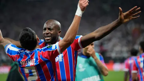 Crystal Palace vence a Rayo Vallecano y se queda con la Conference League