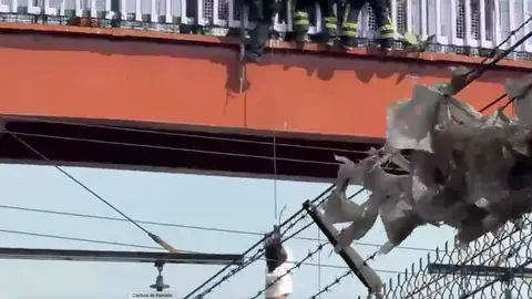 El incidente ocurrió cerca de la estación Agrícola Oriental sobre Calzada Ignacio Zaragoza./ Captura de pantalla