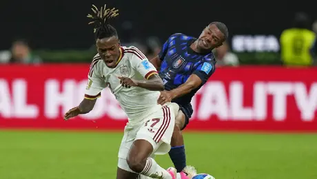Nico Williams confirma lesión y critica a Nicolás de la Cruz: "es uno de los peores días de mi vida"