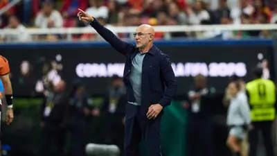 "Supimos jugar otro tipo de partido ante Uruguay": Luis de la Fuente, DT de España