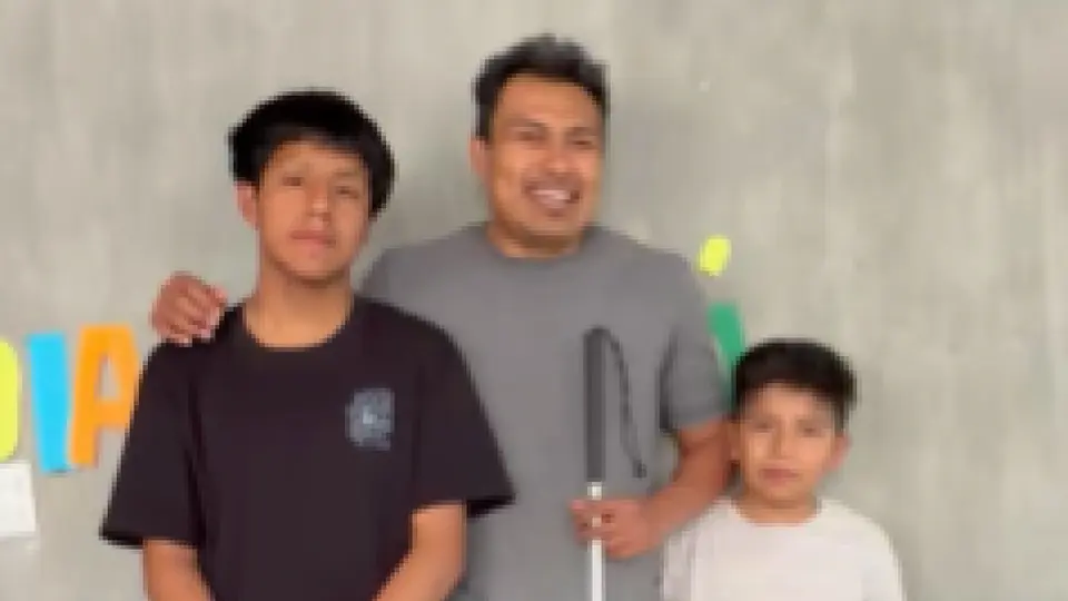 Familia ganadora de boleto promovidos por Arturo Elías Ayub l CAPTURA DE PANTALLA