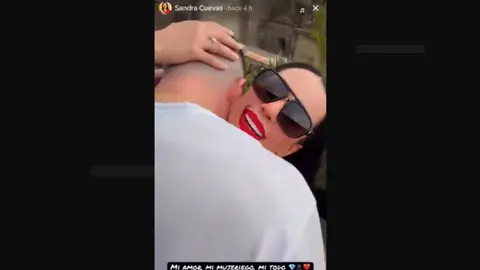 Imágenes y videos donde aparece Sandra Cuevas junto a Eduardo Pérez Tueme comenzaron a circular en redes. / @c4jimenez