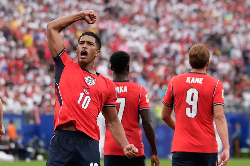 Inglaterra arriba con gol de Bellingham | AP