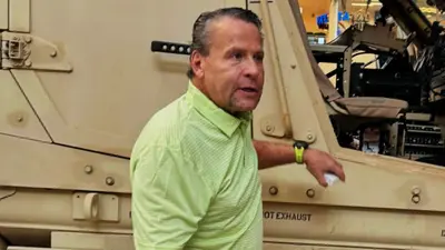 VIDEO: Alfredo Adame explota contra reportera: “Pend%$&, ignorante”