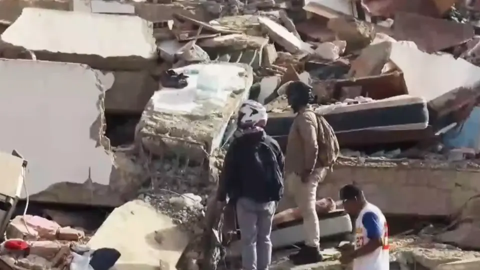 Los sismos dejaron a miles de personas sin hogar y hace falta ayuda para los damnificados / Especial