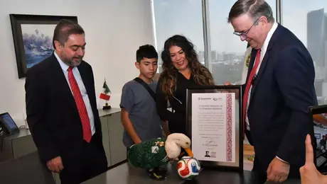 VIDEO: El Pato Merlín ya es marca registrada y así fue recibido en el IMPI