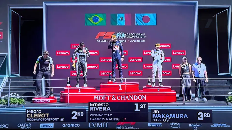 Podio en el Sprint de F3 en Austria l CAPTURA DE PANTALLA