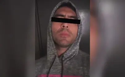 Elementos de la Policía Municipal detuvieron al presunto responsable dentro de la vivienda donde fueron localizados dos adultos mayores sin vida y un menor gravemente herido./ RS