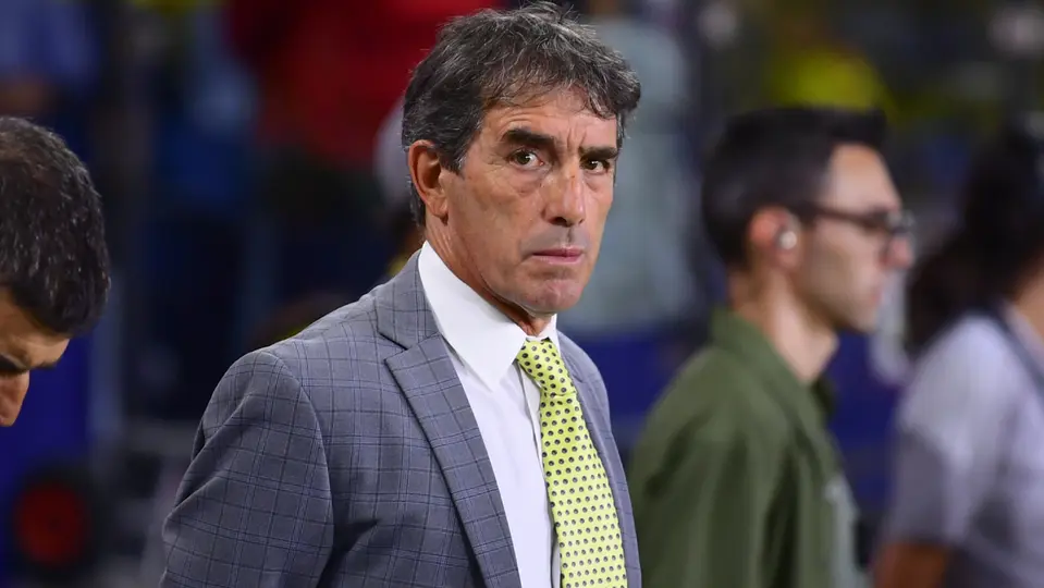 Guillermo Almada durante el juego ante Columbus Crew | MEXSPORT