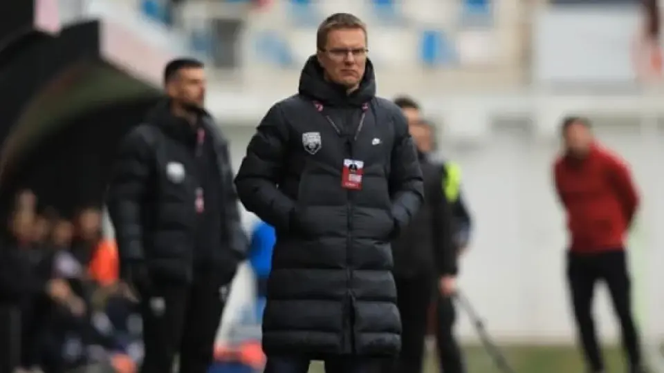 Valdas Dambrauskas, entrenador del Sabah FK | IG:@valdasdambrauskas