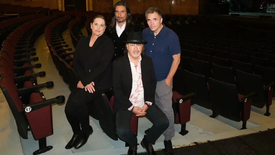 El grupo solo puede confiar en su talento y sus instrumentos para competir contra la IA / Liliana Estrada-Cortesía OCESA