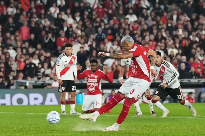 Los colombianos siguen con vida en la Copa Sudamericana | AP