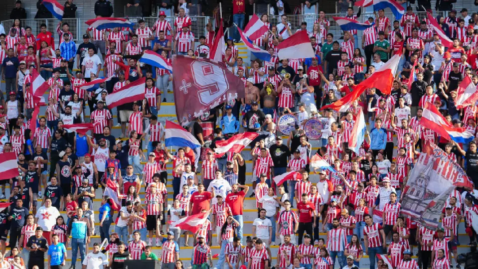 Afición de Chivas en el AKRON, en el duelo ante Querétaro | IMAGO7