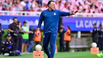 Gabriel Milito respalda a Luis Romo tras error ante Querétaro