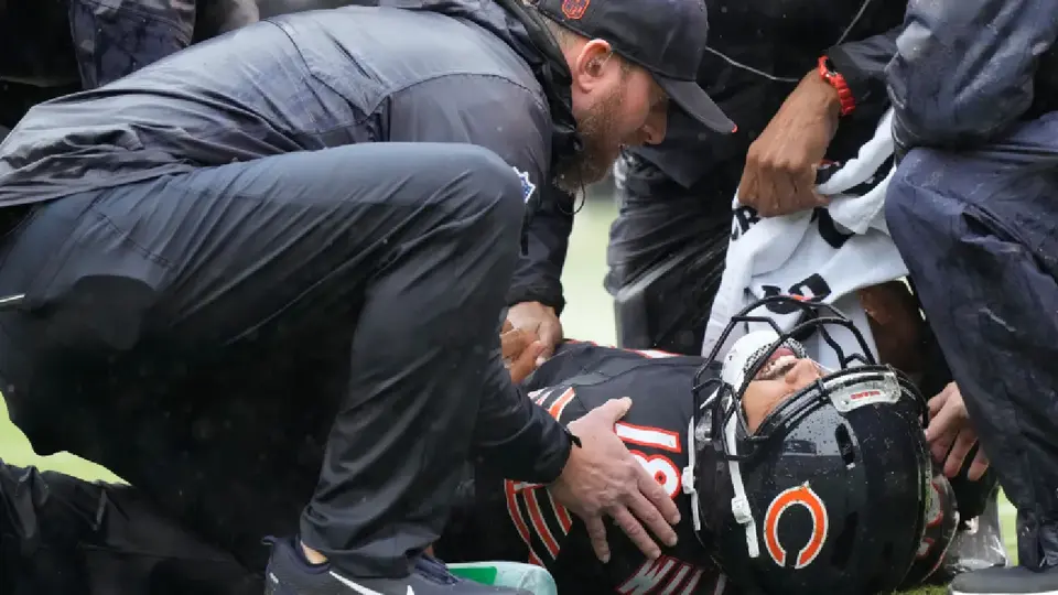Caleb Williams fuera de 3 a 4 semanas por lesión con los Bears