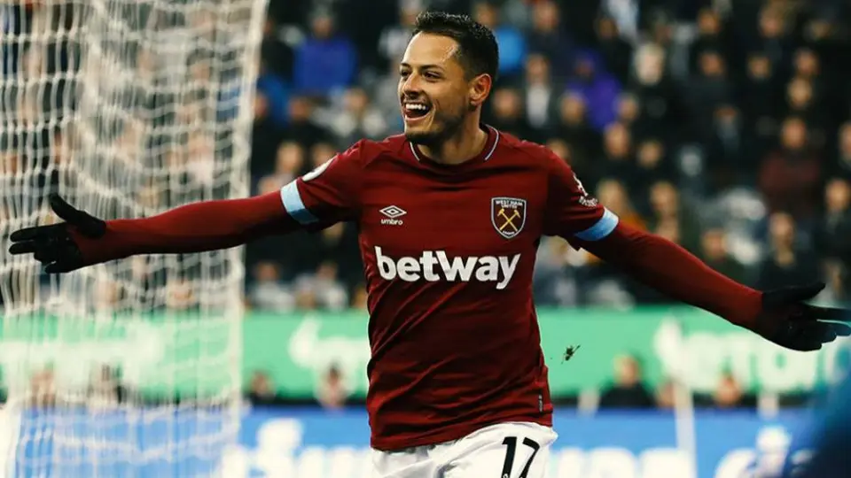 Chicharito recuerda momentos más importantes de su Instagram