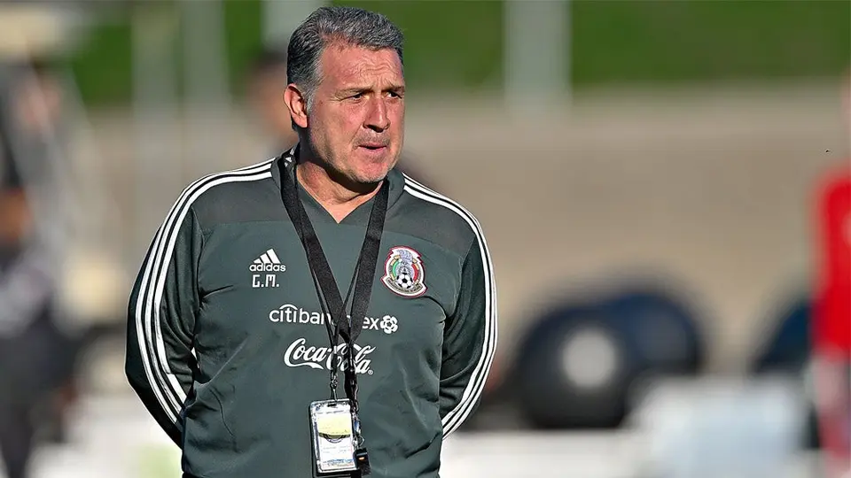 Martino planea 'café' con Vela para definir participación en Copa Oro