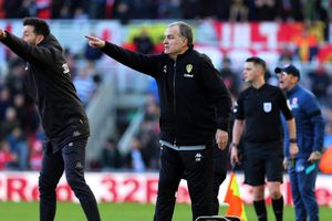 Bielsa corrige a su traductor en plena conferencia de prensa