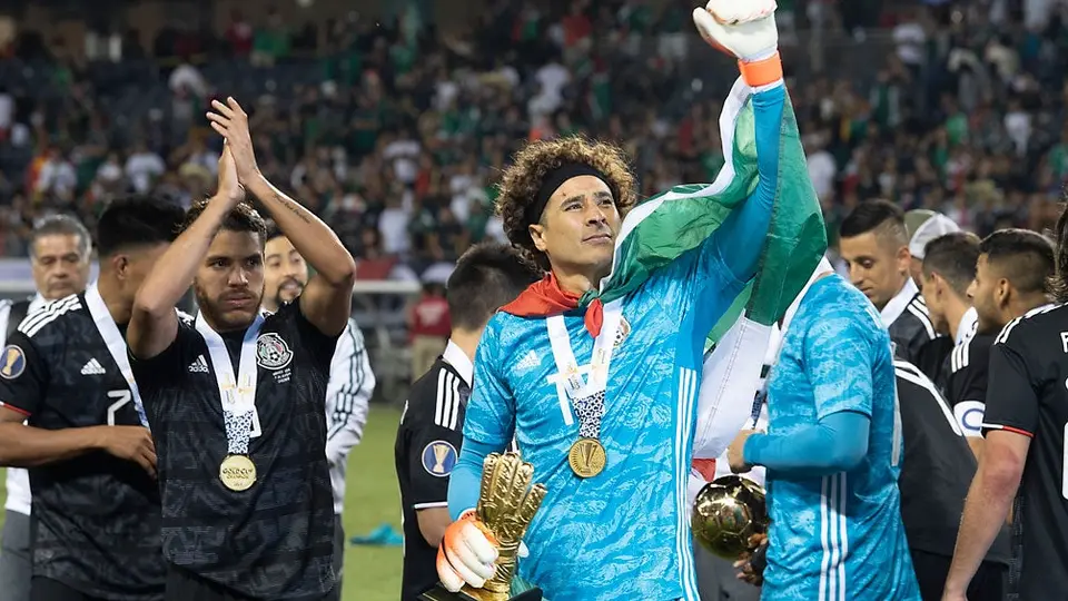 Neuer afirma que Memo Ochoa tiene calidad para un grande de Europa