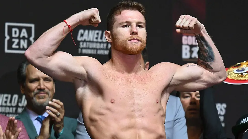 Canelo Álvarez explotó contra Golden Boy tras el despojo del título de la FIB